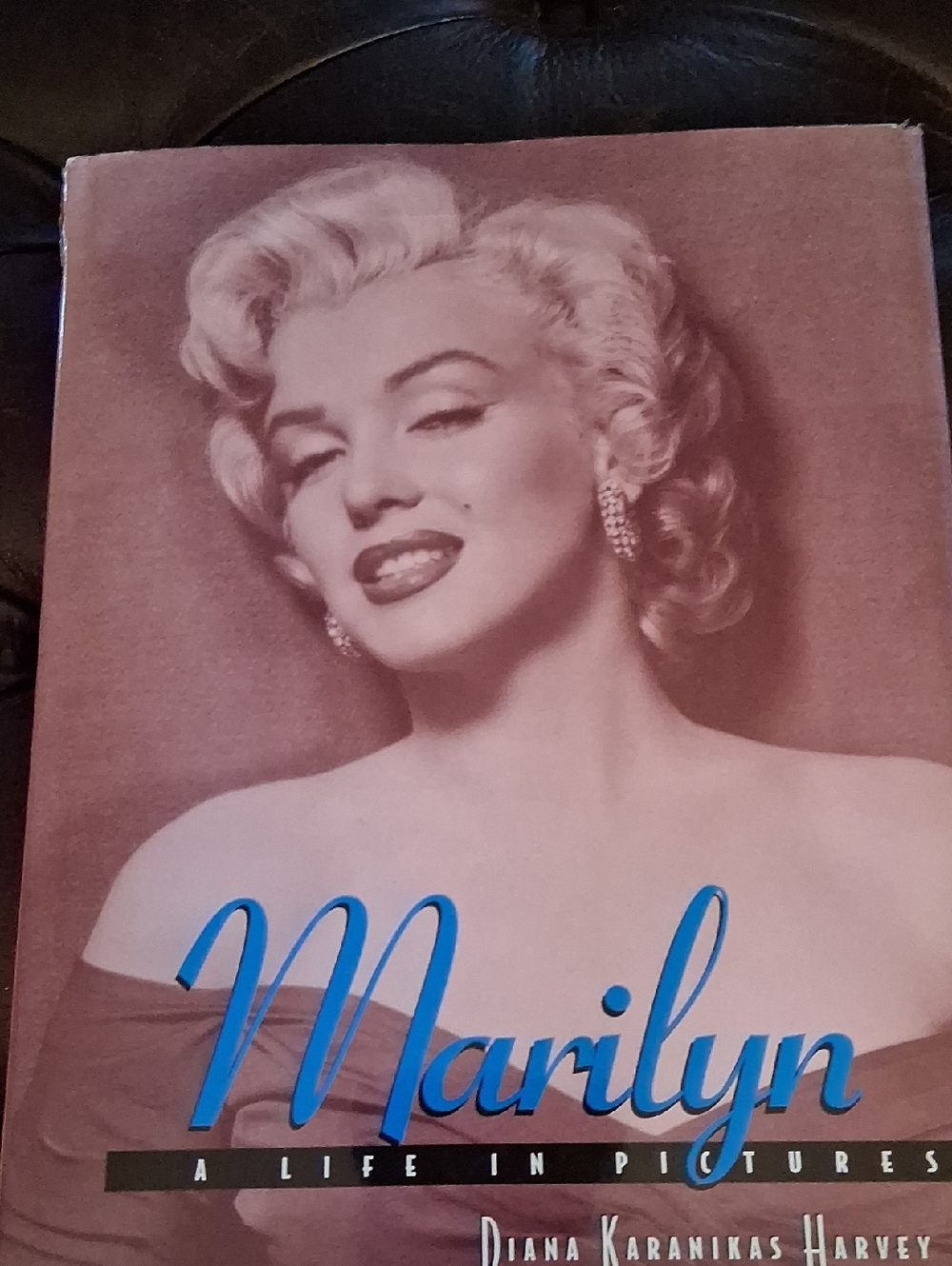 Marilyn Munroe Book